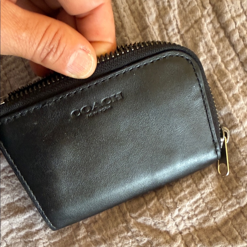 Coach Black Leather Zip Wallet 4.5”x3.2”